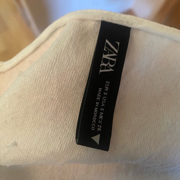 ZARA White Textured Crop Top With Rhinestone Zip | Size: S - Picture 5 of 5